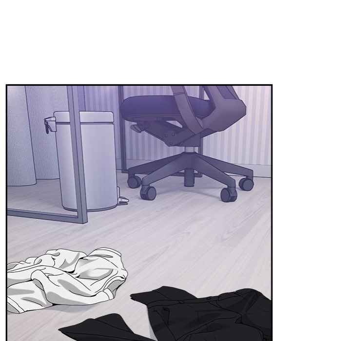 No Men Allowed - Page 34
